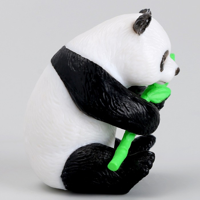 Миниатюра кукольная «Панда с бамбуком» - фото 1885788192