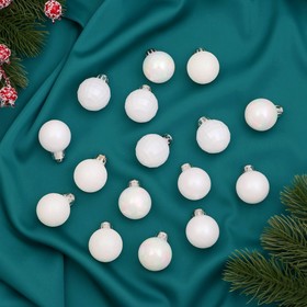 Набор шаров пластик d-3 см, 16 шт "Перл" белый