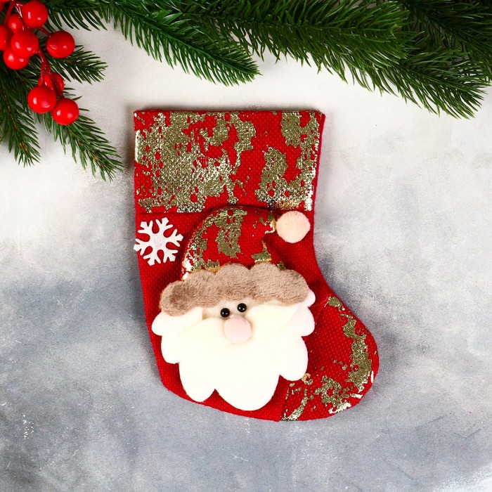 Носок для подарков "Дед Мороз, поталь" 11х16 см, красный - фото 11121692