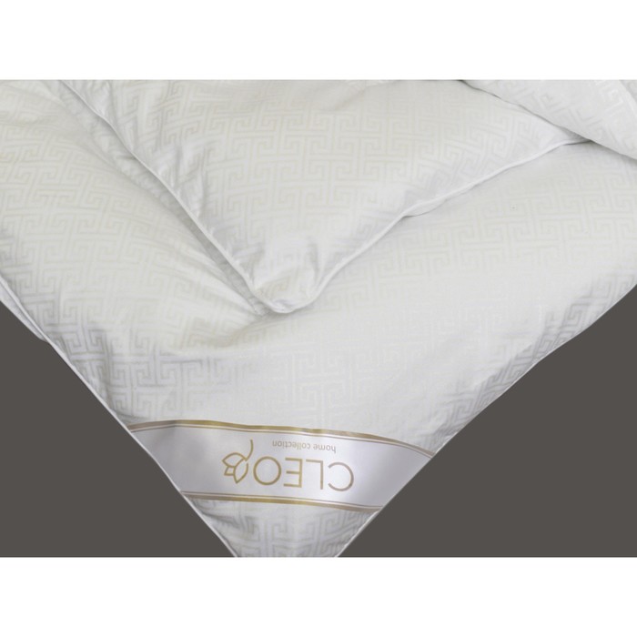 

Одеяло, размер 175x210 cм