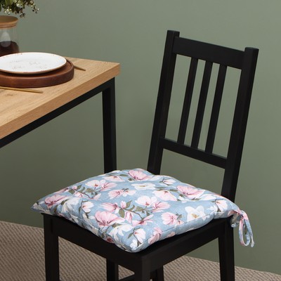 Подушка на стул «Доляна. Магнолия», 42×42×7 см, голубая