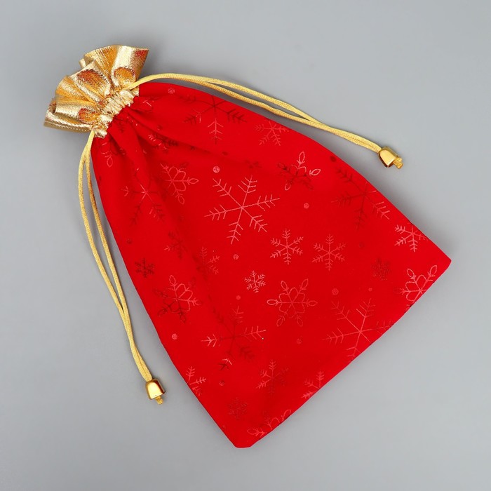Мешочек подарочный замша «Подарочки с душой», снежинки, тиснение, 16 × 24 см +/- 1.5 см