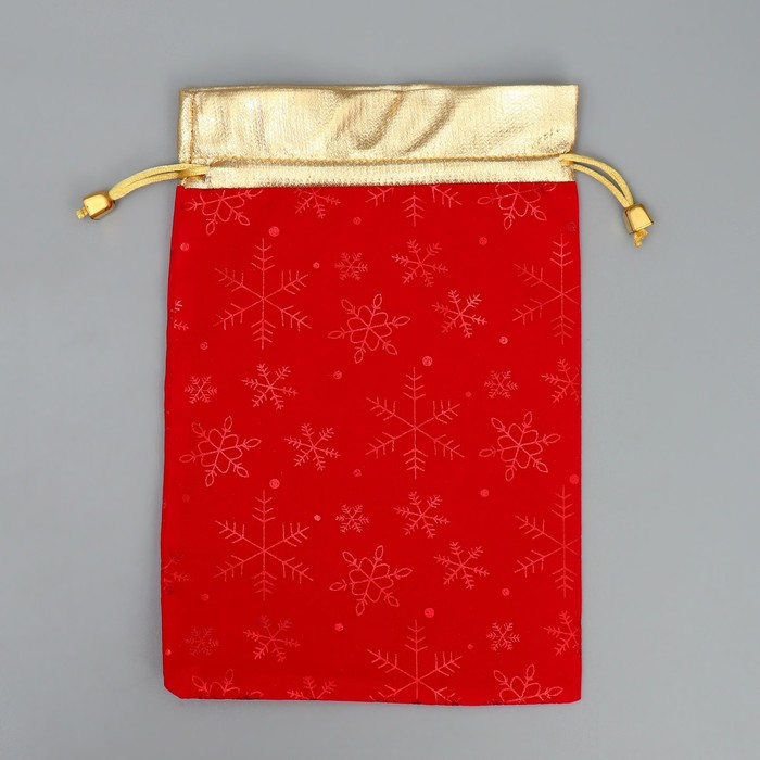 Мешочек подарочный замша «Подарочки с душой», снежинки, тиснение, 16 × 24 см +/- 1.5 см