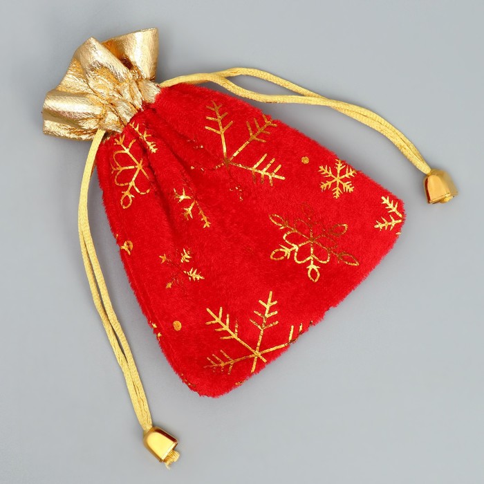 Мешочек подарочный плюш «Подарок от чистого сердца», снежинки, тиснение, 10 х 12 см +/- 1.5 см