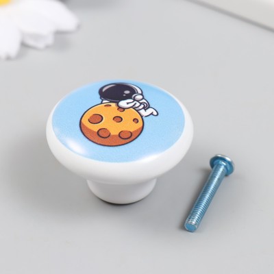 Фурнитура для шкатулки, ручка «Космонавт на метеорите», керамика, металл, 3.8×3.8 см