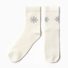 Носки женские Снежинки, цвет молочный, размер 23-25 - фото 1531488