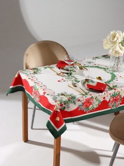 Набор новогодний «Этель. Рождественский венок»: скатерть 110×150 см, с ВГМО, салфетки 40×40 см, 4 шт.