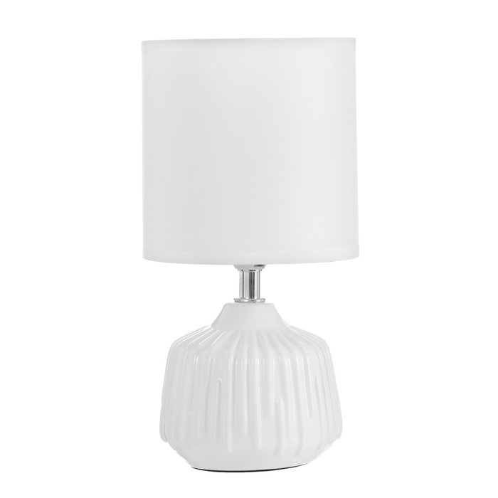 Настольная лампа "Алесса" Е14 40Вт белый 13х13х25 см RISALUX - фото 1907873270