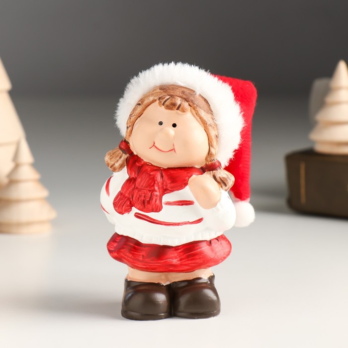 Сувенир керамика "Малышка в красном колпаке и шарфике" 5х4х14,2 см - Фото 1