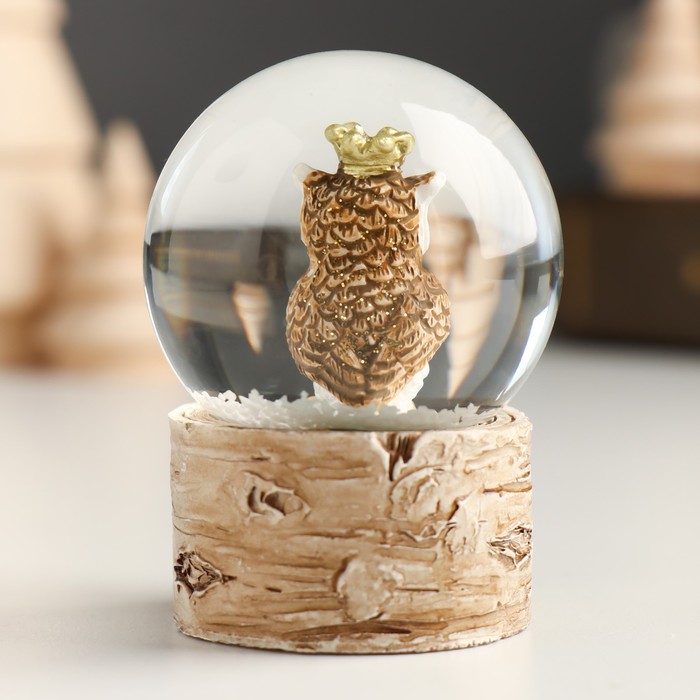 Сувенир полистоун водяной шар "Птица в короне" МИКС 4,5х4,5х6 см