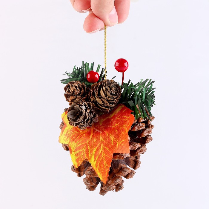 Шишка декоративная «Зимний лес» 9 × 9 × 17,5 см