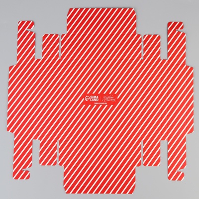 Коробка под 9 конфет «Новогодний подарок», 14.5×14.5×3.5 см