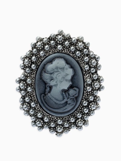 Брошь «Камея», в жемчуге, серая в чернёном серебре