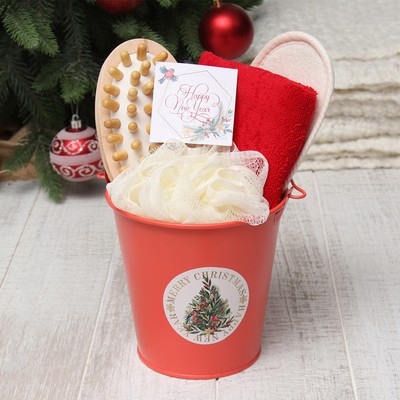 Набор новогодний подарочный «Этель» Merry christmas, 5 предмета, полотенце 30×60 см, мочалка, щётка - массажёр