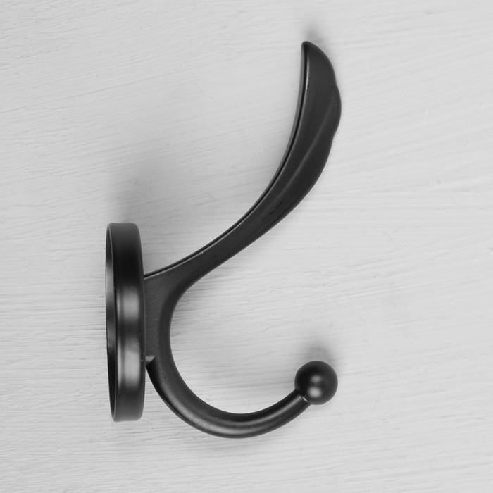 Крючок мебельный CAPPIO WING, двухрожковый, цвет черный