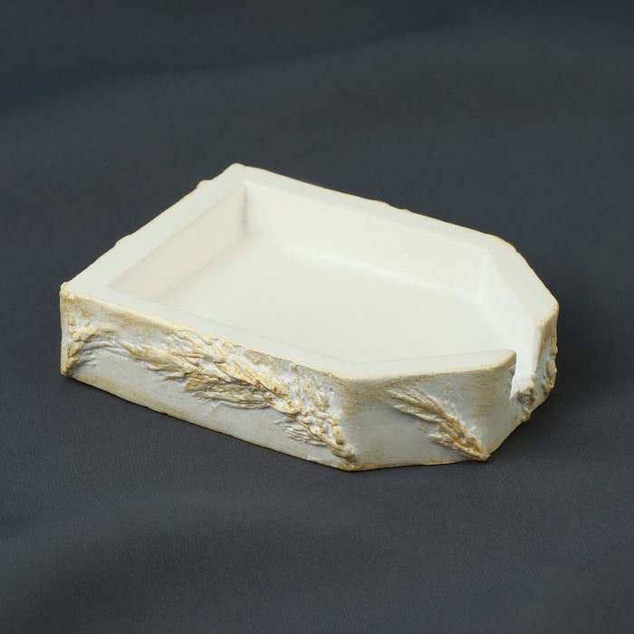 Органайзер-ванночка для бисера и страз, из гипса, 7 × 8 × 2 см, цвет белый/золотой