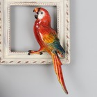 Фигурка полистоун лак «Два попугая Ара сидят на картине», настенный декор, 18×5×26.8 см - фото 23020399