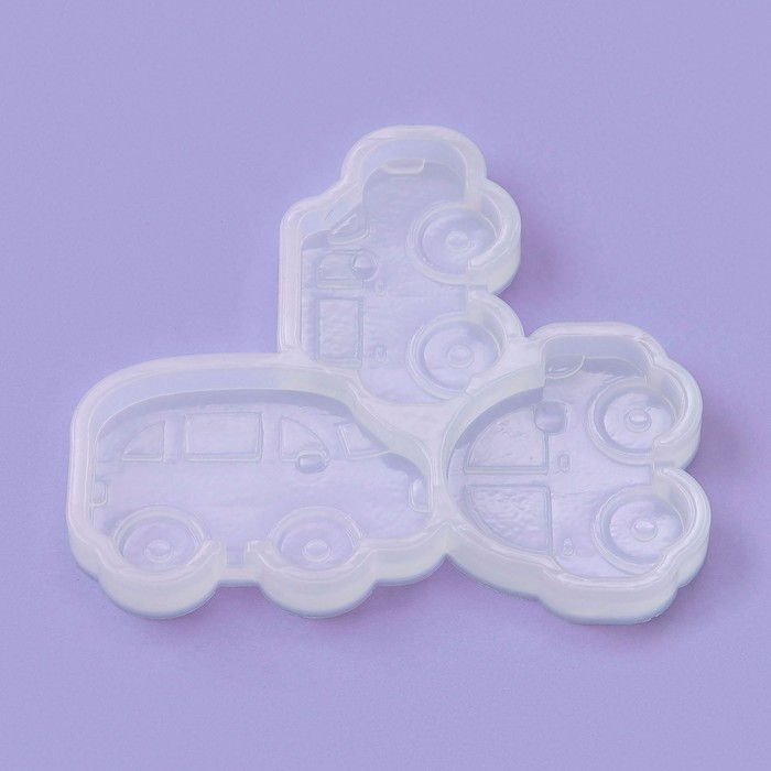 Силиконовый молд для леденцов и шоколада «Машинки», 4×5,6 см, 4,8×4см, 3,5×5,4 см