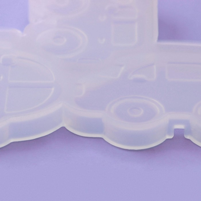 Силиконовый молд для леденцов и шоколада «Машинки», 4×5,6 см, 4,8×4см, 3,5×5,4 см
