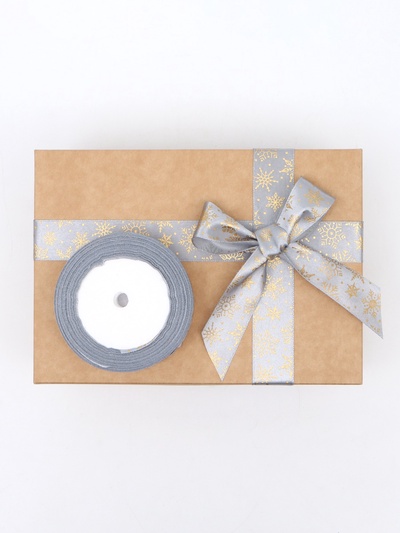 Лента атласная с тиснением «Снежинки», 25 мм, 23±1 м, серебряная