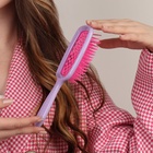 Расчёска массажная, широкая, вентилируемая, 8,5 × 20,5 см, PVC коробка, цвет сиреневый/розовый - Фото 9