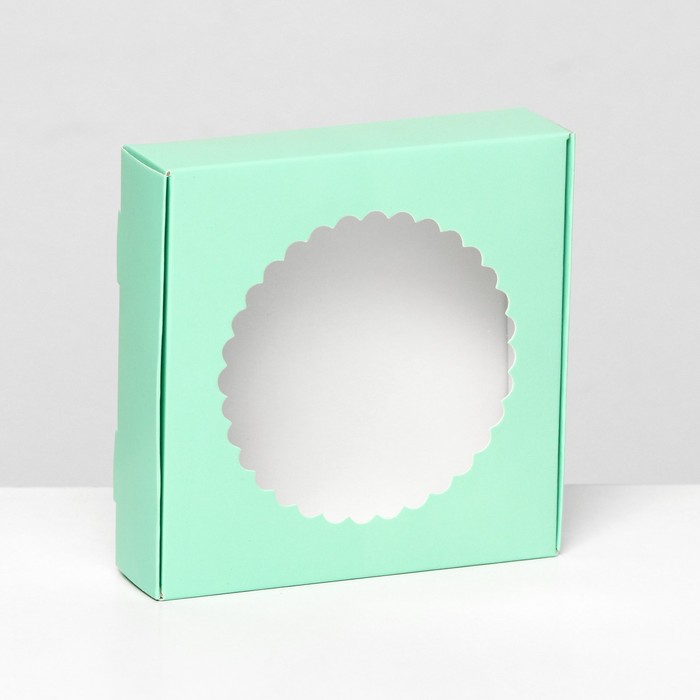 Подарочная коробка сборная с окном, зелёный, 11,5 х 11,5 х 3 см - Фото 1