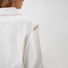 Рубашка женская укороченная с разрезами MIST: Denim р.48, белый - Фото 3