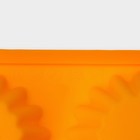 Форма для выпечки Доляна «Сладости. Круг реб», силикон, 28×21 см, 12 ячеек, d=6 см, d по дну = 4 см, оранжевая - Фото 9