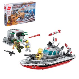 {{photo.Alt || photo.Description || 'Уценка Конструктор Военная зона «Десантный катер», 3 минифигуры, 235 деталей'}}