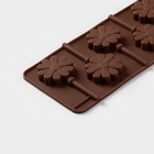 Форма для леденцов Доляна «Ромашка», силикон, 9.5×24×1 см, 6 ячеек (d=3.8 см), с палочками, МИКС - Фото 3