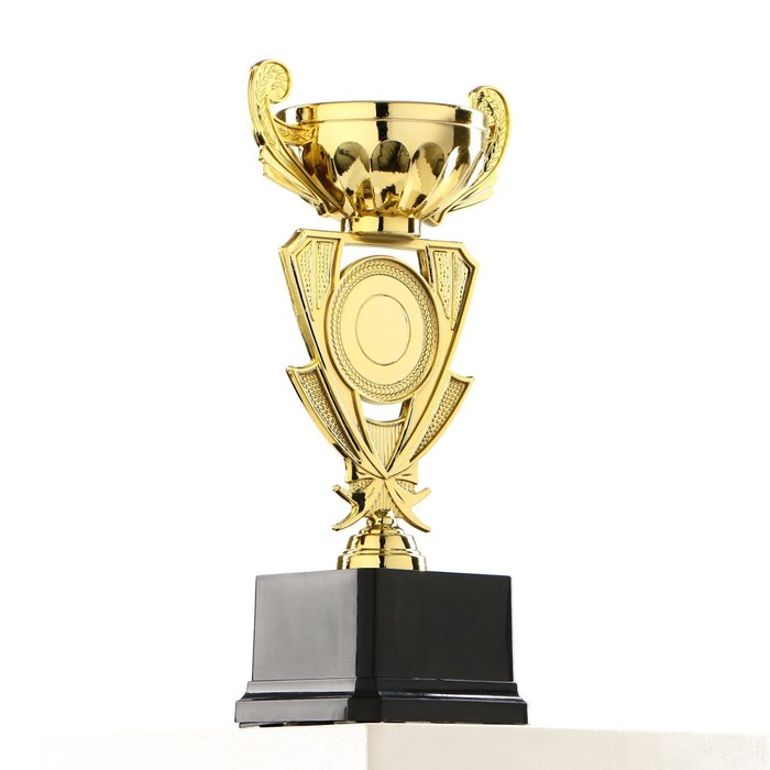 Кубок 182B, наградная фигура, золото, подставка пластик, 24 × 12 × 8,5 см. - фото 1909356375