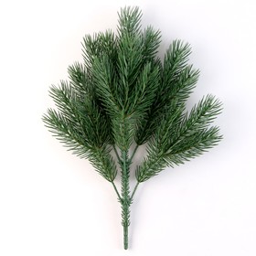 Еловая ветка зелёная, размер: 42 × 27 см, 1 шт.