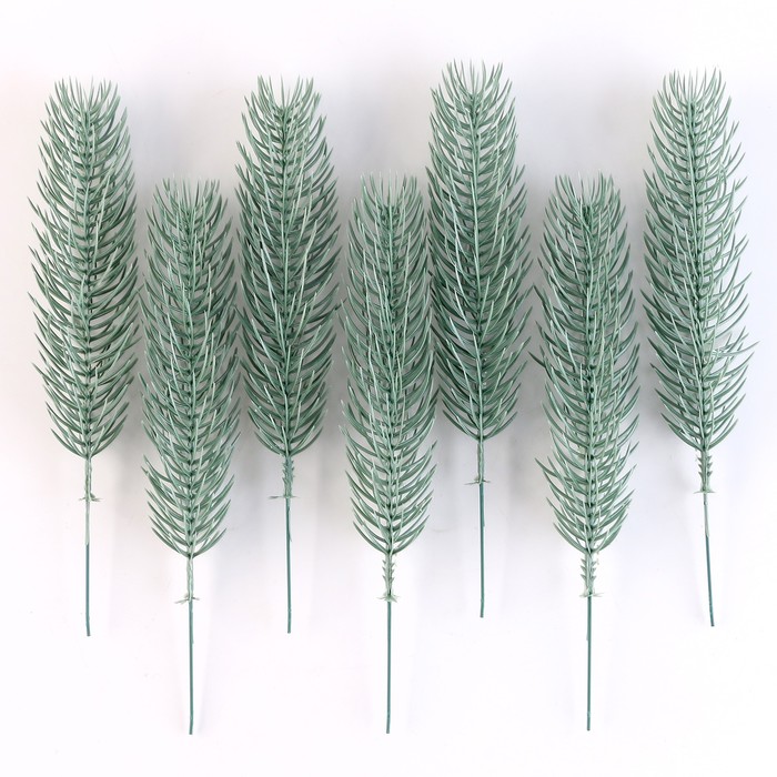 Ветка еловая голубая, 21×4 см, набор 50 шт.
