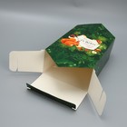 Сборная коробка‒конфета «Белочка», 18 х 28 х 10 см, Новый год - Фото 3