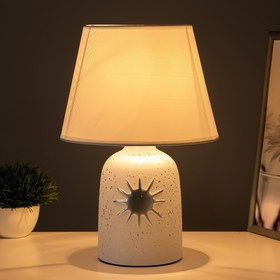 Настольная лампа "Мирель" Е14 40Вт белый 22,5х22,5х34 см RISALUX