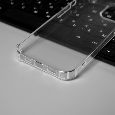 Чехол PERO, для телефона Apple iPhone 15, силиконовый, прозрачный, усиленный