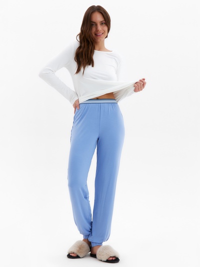 Пижама женская (лонгслив, брюки) MINAKU: Home collection, размер 50, цвет экрю, голубой