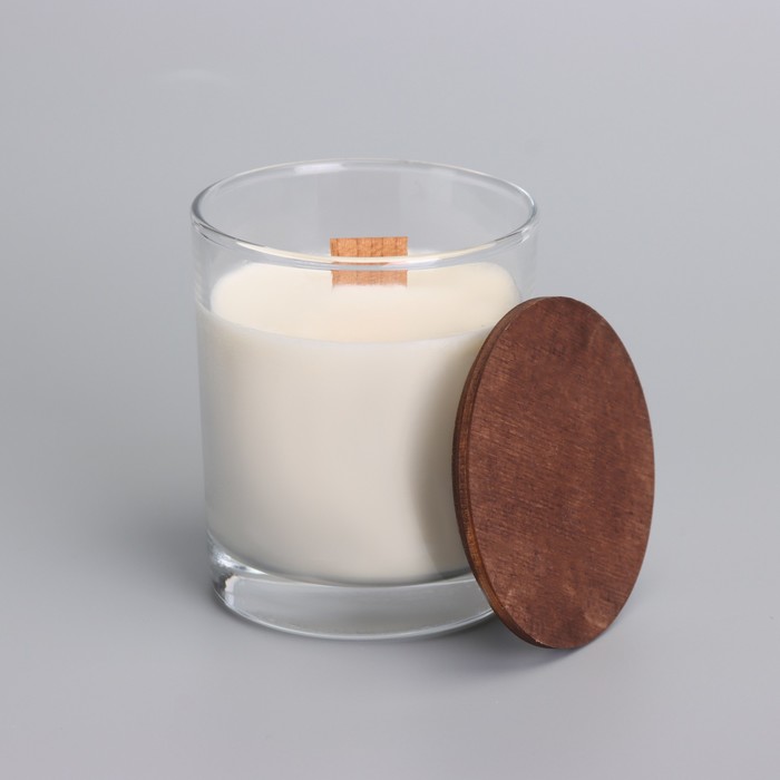 Свеча из соевого воска в стакане с деревянным фитилем и крышкой "Французская ваниль", 110 гр - фото 1909361471