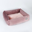 Лежанка для кошек и собак велюровая Pet Lab, 45 х 40 х 15 см, розовая - Фото 2