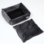 Лежанка для кошек и собак велюровая Pet Lab, 45×40×15 см, серая - фото 23115336