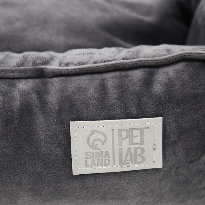 Лежанка велюровая Pet Lab, 55 х 50 х 15 см, серая