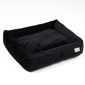 Лежанка для кошек и собак велюровая Pet Lab, 55×50×15 см, черная