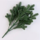 Еловая ветка зелёная, размер: 40 × 22 см, 1 шт. 9944076