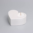 Свеча "Сердце большое. Мрамор" в подсвечнике из гипса,10,5х9х4,5см,белый перламутр - фото 7845227
