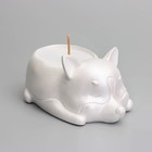 Свеча "Корги" в подсвечнике из гипса,8,5х13х7см,белый перламутр - фото 23137387