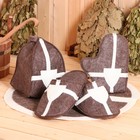 Набор подарочный 4 предмета коричневый "Крестоносец" (шапка, коврик, рукавичка,тапочки) - фото 4756948