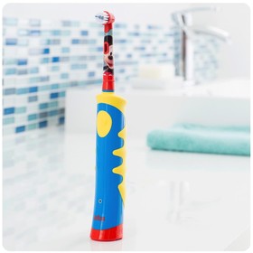 Электрическая зубная щётка Oral-B Mickey for Kids D12.513.1K, type 3709, 7000 об/мин, АКБ