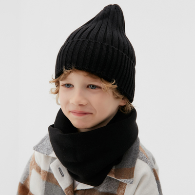 Шапка детская KAFTAN со снудом, чёрная, размер 42-44