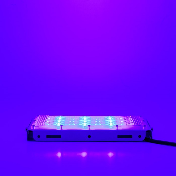 Светодиодный прожектор GLANZEN FAD-0030-50-RGB - фото 1885835027