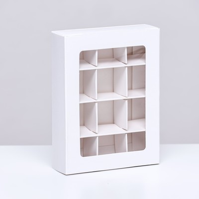 Коробка для 12 конфет, 11.5×8.7×2.5 см, Тонкие разделители, белый